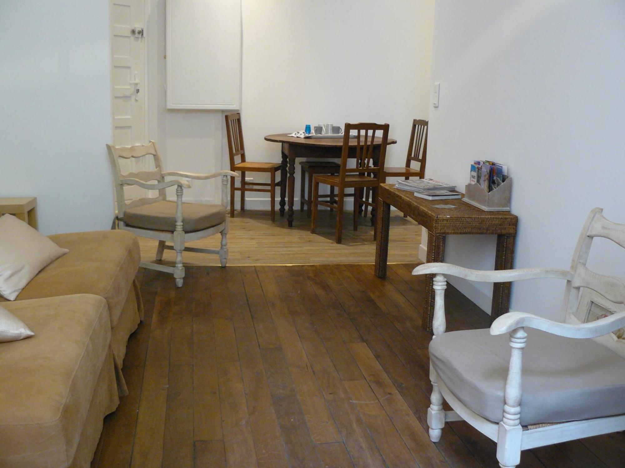 Bed & Breakfast La Cour Du 5eme - D'hotes 4*