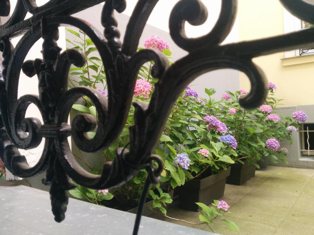 Bed & Breakfast La Cour Du 5eme - D'hotes