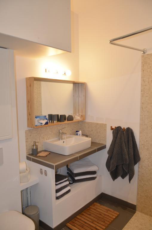 La Cour Du 5eme - D'hotes Bed & Breakfast 4*